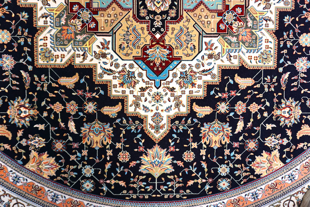 persian-carpets-round-heris-dark-blue-3