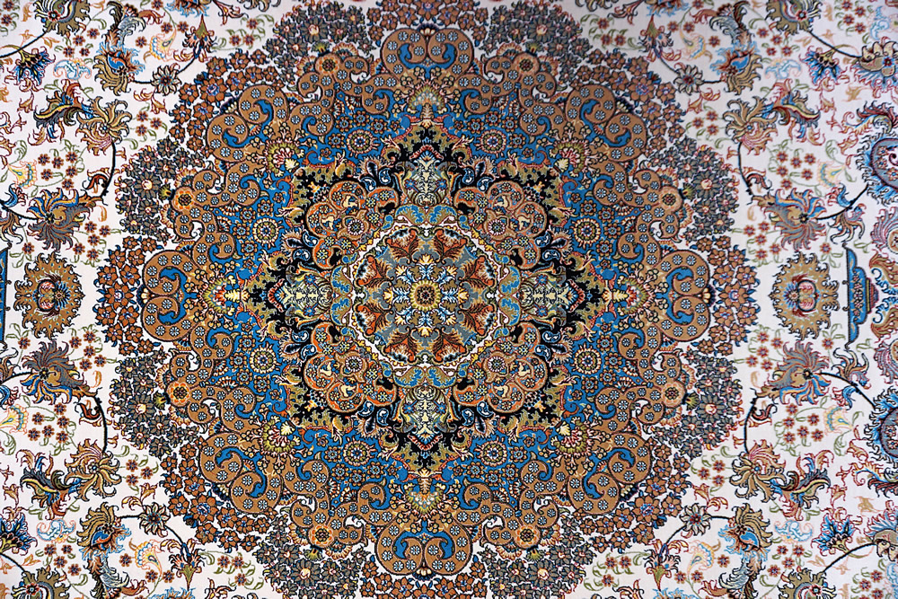 persian-carpets-round-yalda-creme-3