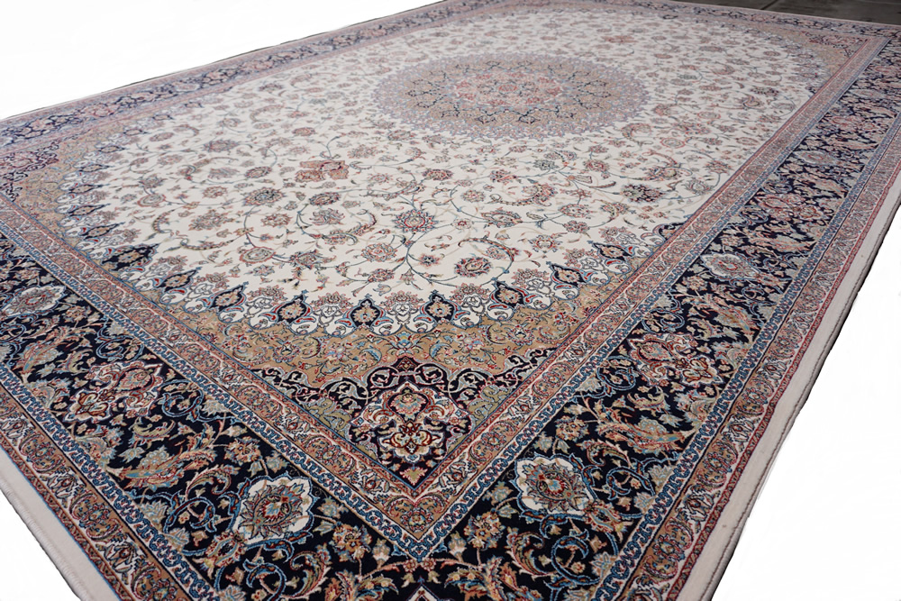 persian-carpets-square-isfahan-creme-2