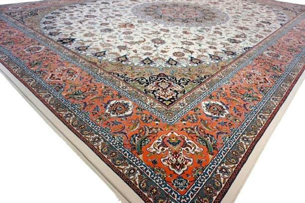 persian-carpets-square-isfahan-salmon-pink-2
