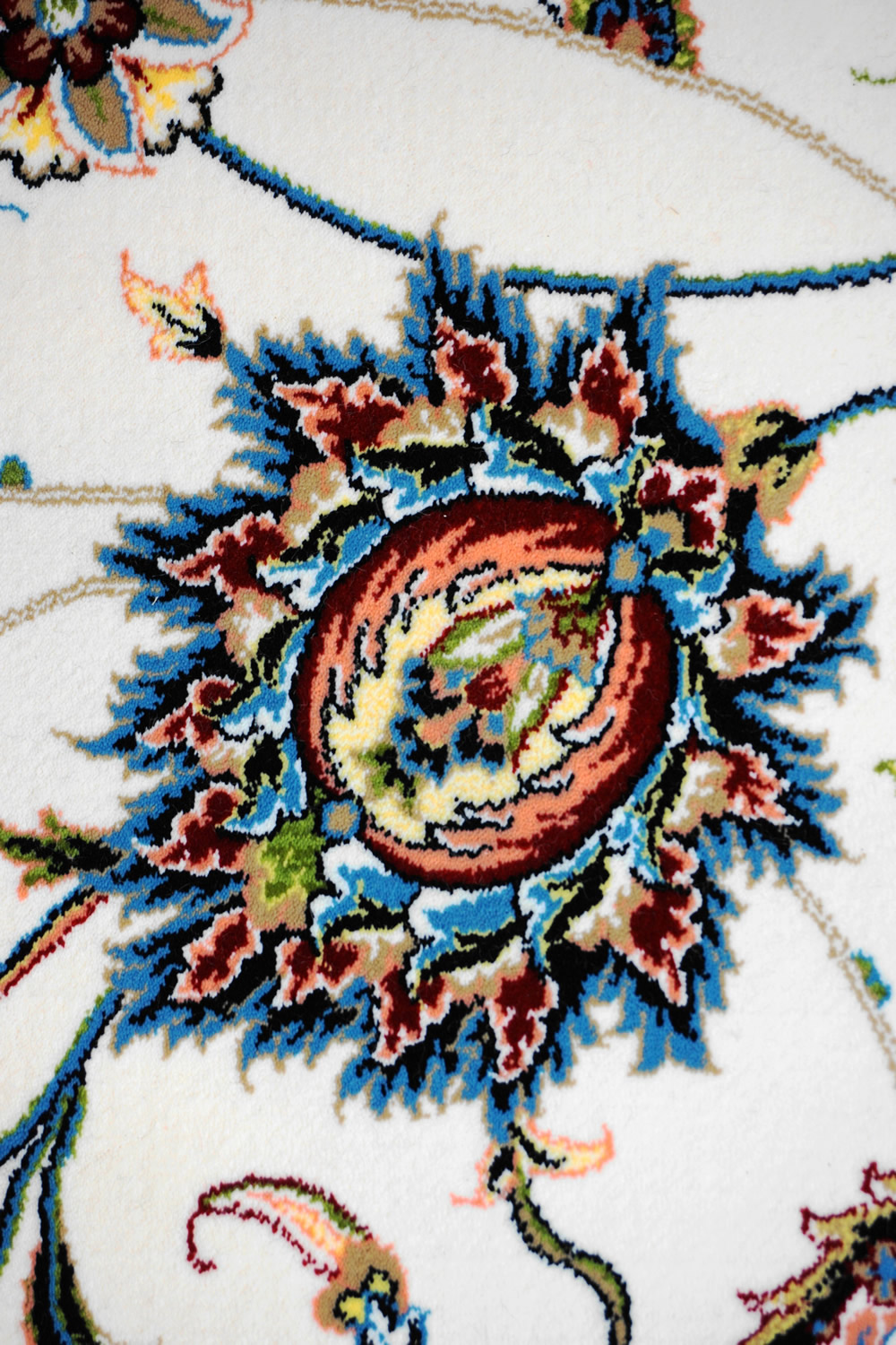 persian-carpets-square-isfahan-salmon-pink-4